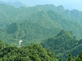 चीन के पुनर्चक्रण एल्युमीनियम उद्योग के विकास में कठिनाइयाँ